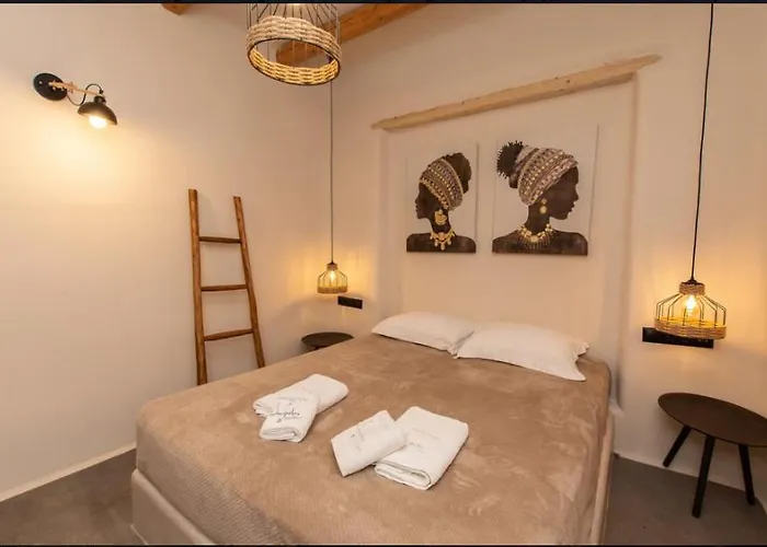 別荘 Naxos With Private Pool *